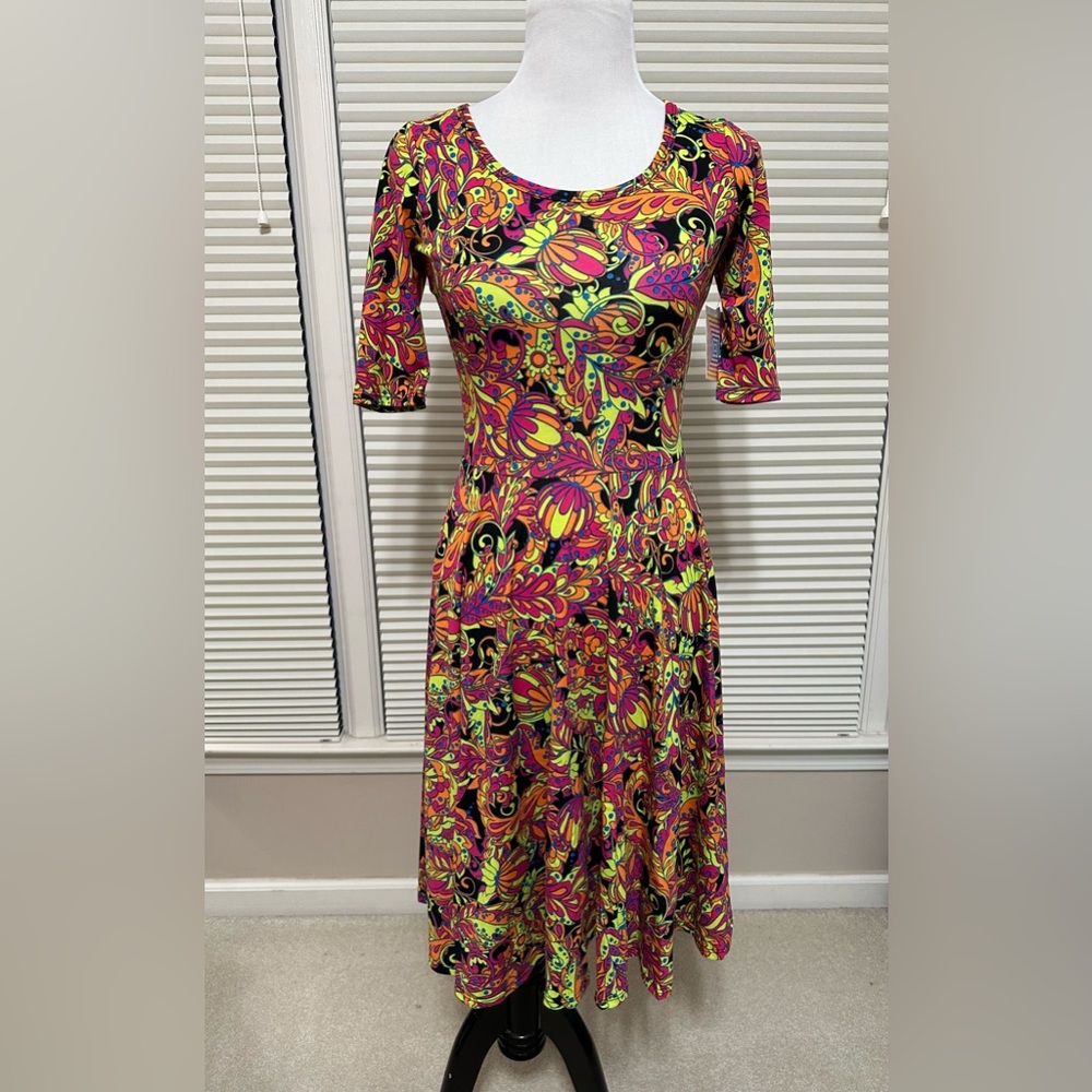 NWT XS LuLaRoe Nicole